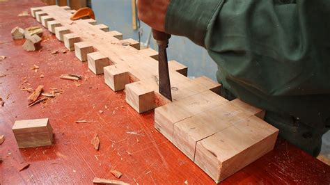 Skillful Woodworking Techniques Skill From A Veteran Carpenter