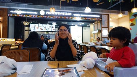 REVIEW MAKAN DI PENYETPENYET AMAN CENTRAL MALL ALOR SETAR YouTube