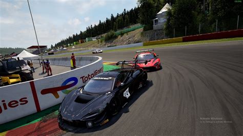 Assetto Corsa Competizione LFM Daily Race Spa Chaotic Start But