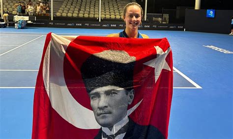 Zeynep Sönmez WTA 500 Ana Tabloya Yükselen İkinci Türk Kızı Oldu