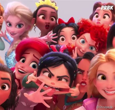 Filme WiFi Ralph Vanellope Tira Selfie As Princesas Da Disney Em