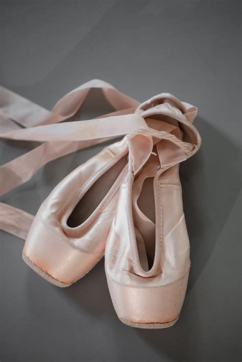 Beginner Pointe Class With Suvi Friday Ballet With Isabella