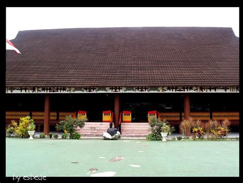 Gambar Desain Rumah Adat Gorontalo Dulohupa Lihat Id Denah Di