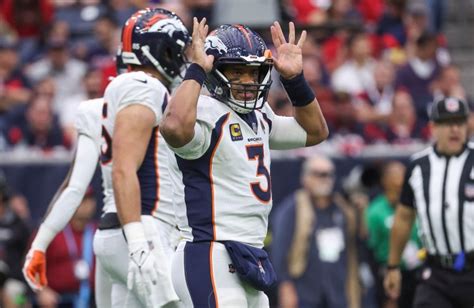 Russell Wilson reportedly has 2 unique ways to make Denver Broncos miserable in offseason