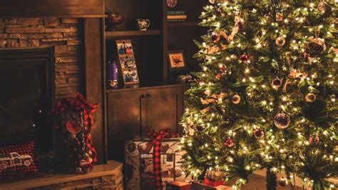 Navidad Cu Nto Cuesta Poner El Rbol Con Sus Esferas Y Luces El