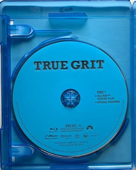 True Grit DVD Blu Ray With Slip Cover Jeff Bridges Matt Damon 2010