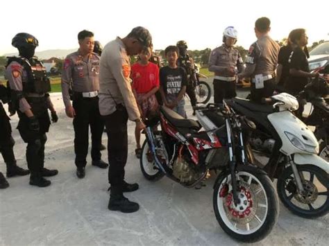 Waduh Lokasi Proyek Tol Klaten Dipakai Balap Liar Belasan Motor