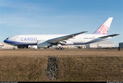 B 18776 China Airlines Boeing 777 F Photo By Nick Sheeder ID 1360355