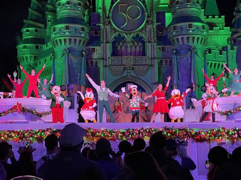 2023 Mickey S Very Merry Christmas Party Guide