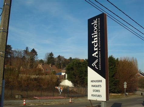 Totem Publicitaire En Ext Rieur Totem Lumineux Et Colonnes