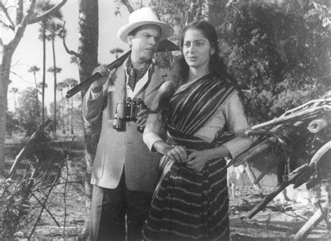 Johnny Walker And Waheeda In Kagaj Ke Phool 1959