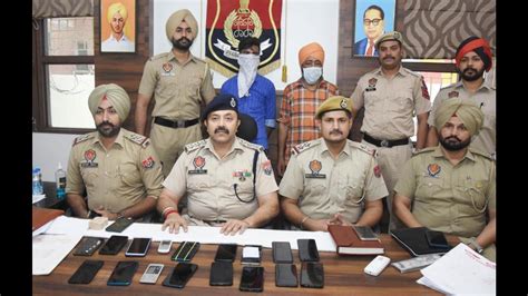 Ludhiana Police Crack Whip On Nine Thieves Recover 33 Mobile Phones