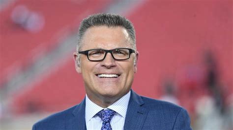 Reflecting On Raiders Legend Defensive End Howie Long Sports