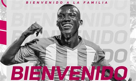 Saprissa oficializa el fichaje del delantero hondureño Darixon Vuelto