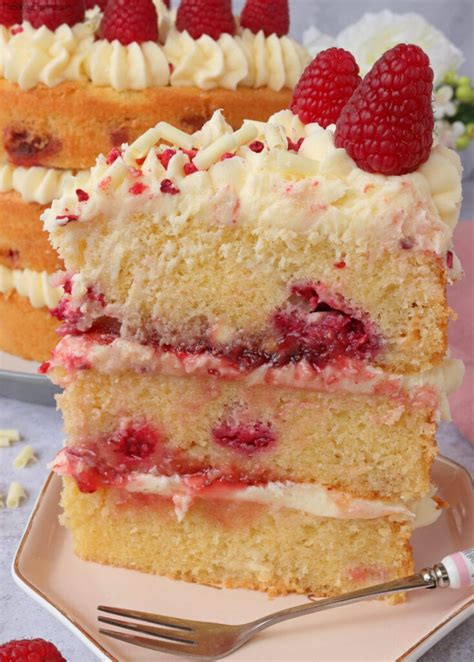 Raspberry White Chocolate Cake The Baking Explorer