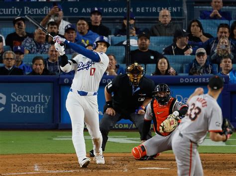 This Fan Caught Shohei Ohtanis First HR As A Dodger Hard Feelings