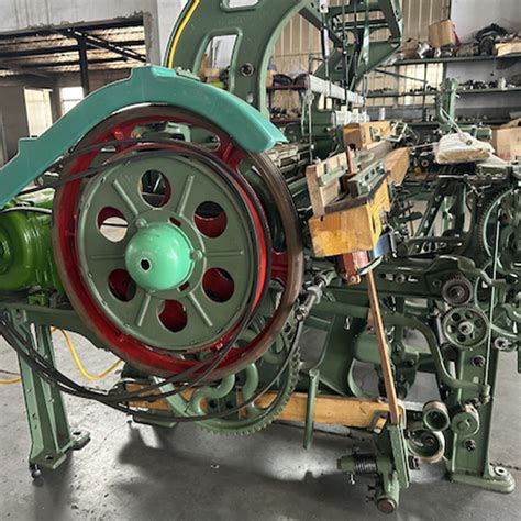 GA615 shuttle loom – Qingdao Blue Island International Trade Co., LTD