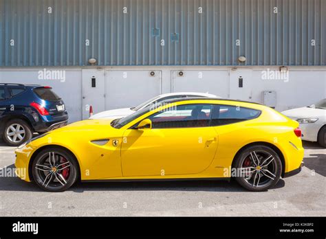 Ferrari ff station wagon hi-res stock photography and images - Alamy