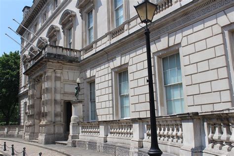 Downton Abbey London Walking Tour In London England Trip Canvas