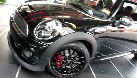 Mini Cooper Towing Capacity How Much Can You Tow With Minis Vehiclers