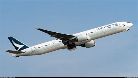 B KQW Cathay Pacific Boeing 777 367ER Photo By Baigiver 0764 ID