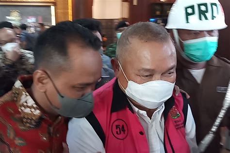 Lagi Alex Noerdin Jadi Tersangka Kali Ini Kasus Dana Hibah Masjid