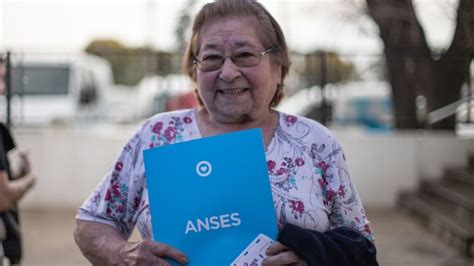 Confirmado Jubilados Cobrar N En Enero Un Bono De De Anses