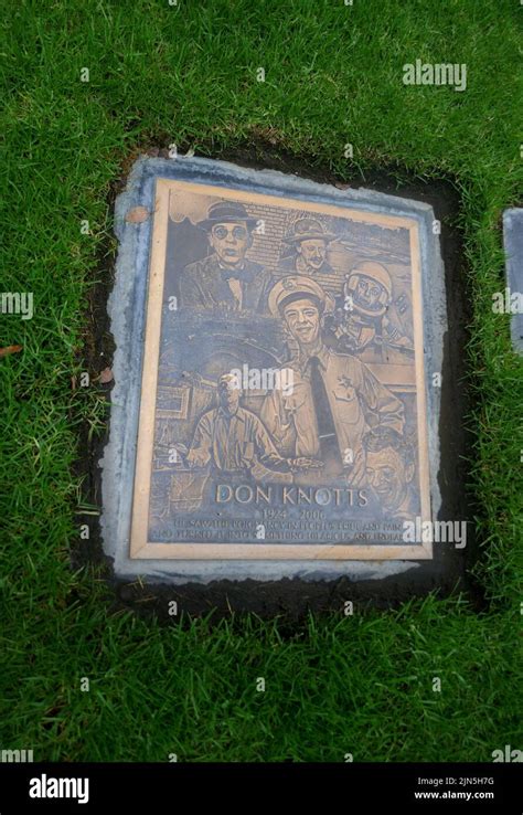 Los Angeles, California, USA 1st August 2022 Actor Don Knott's Grave at ...