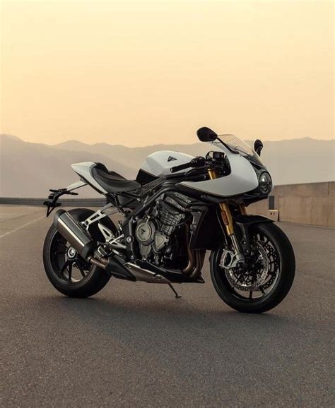 2023 Triumph Speed Triple 1200 Rr Bond Edition Motorcycle Artofit