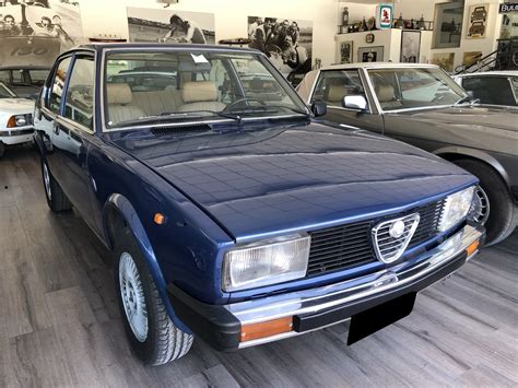 ALFA ROMEO ALFETTA 2.0 - Old Factory Garage