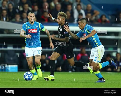 Paris Saint Germain Ssc Napoli Uefa Champions League Group C Neymar