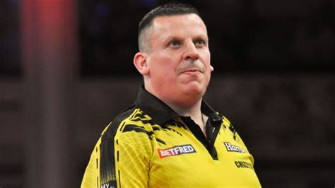 Dave Chisnall wins Hungarian Darts Trophy despite Luke Humphries nine ...