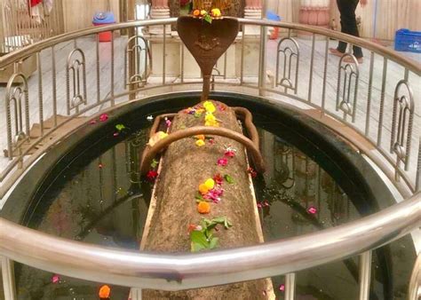 Tadkeshwar Mahadev Temple Valsad Info Story History Photos