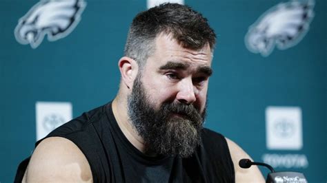 Jason Kelce Announces Hes Retiring From The NFL After 13 Seasons