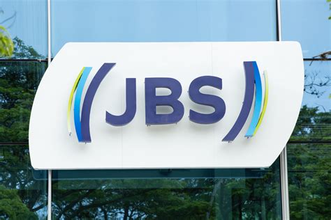 Jbs Inaugura No Brasil F Brica De Frango Empanado E Lingui A