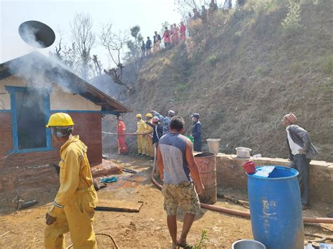 गुल्मीमा आगलागिबाट चार गोठ जलेर नष्ट एक जना घाइते नेपाल टेलिभिजन