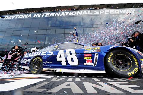 Memorable Moments In The Daytona 500 Nascar