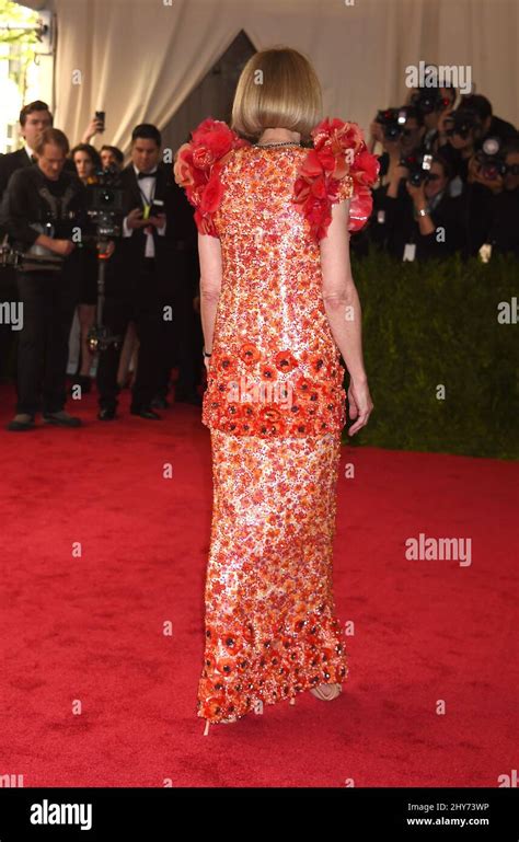 Anna Wintour Attending The Metropolitan Museum Of Art Met Gala In New