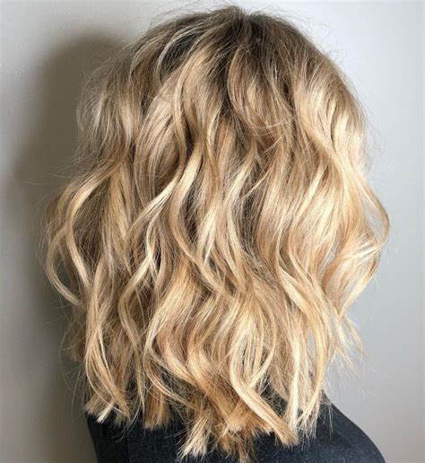 Medium Choppy Cut For Wavy Hair Thick Wavy Hair Blonde Wavy Hair