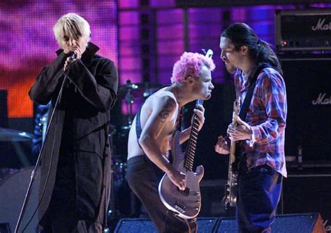 Muere El Exguitarrista De Red Hot Chili Peppers Jack Sherman A Los A Os