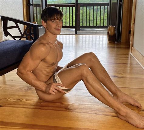 Handsome Male Models Nude Nsfw Gay Side Of Life