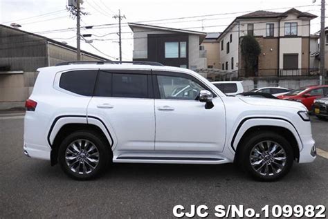 2022 Toyota Land Cruiser Pearl For Sale Stock No 109982 Japanese Used Cars Exporter