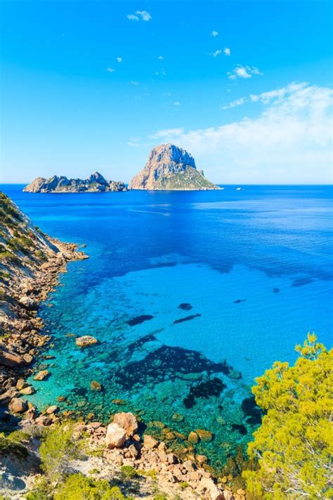 Ibiza Of Mallorca Welk Eiland Past Bij Jou In 2024 Ibiza Spanje