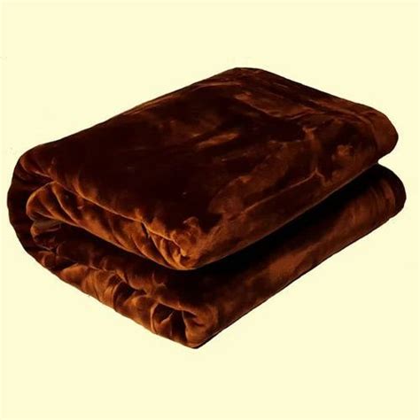 Brown Mink Blanket at Rs 2000/piece in Secunderabad | ID: 20329447597