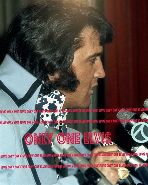 1972 Elvis Presley Madison Square Garden Press Conference Photo Stunning New 09 4556412285