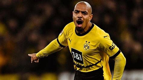 Dortmund Ingin Tukar Tambah Donyell Malen Untuk Dapatkan Sancho Man