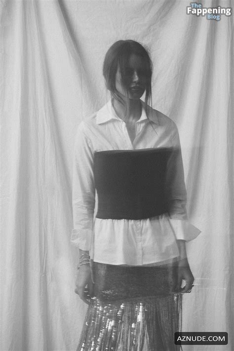 Madison Reed Sexy And Nude Sizzling Aaron Haxtons Photoshoot AZNude