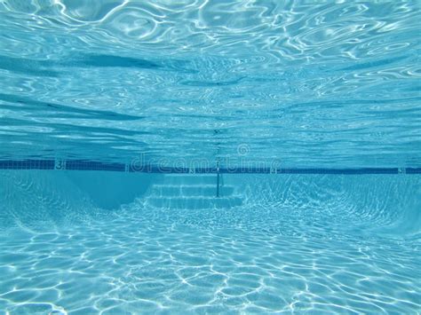 Pool Stairs Stock Image Image Of Empty Pond Summer 14985183
