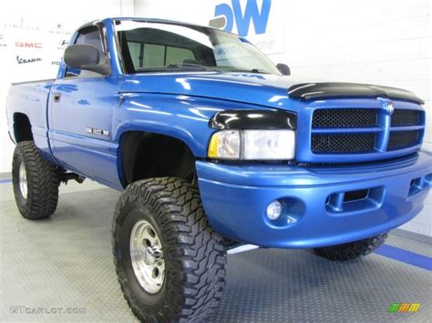 2001 Intense Blue Pearl Dodge Ram 1500 Sport Regular Cab 4x4 53064362 Photo 2