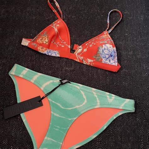 Triangl Neoprene Bikini Set Top Size Small Bottoms Depop